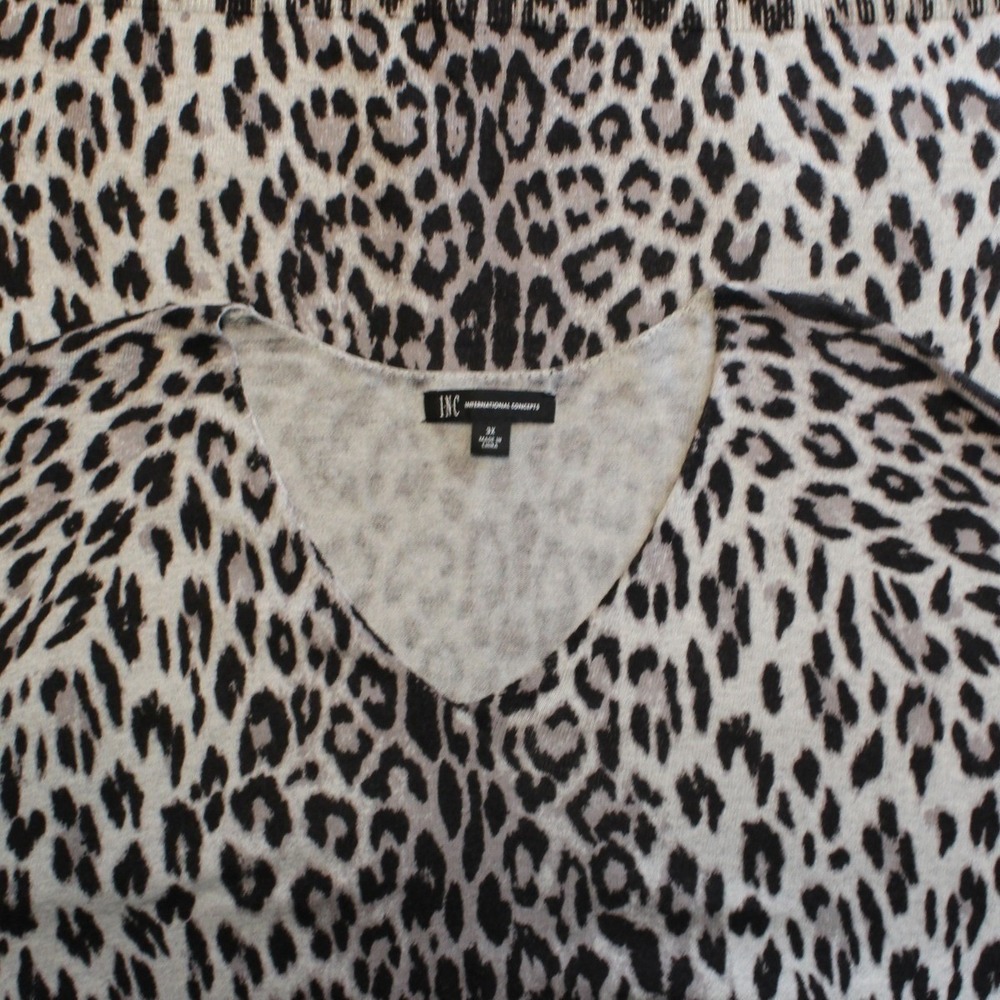 International Concepts $52 3X Leopard Animal Print V-Neck‎ Cotton Blend Sweater